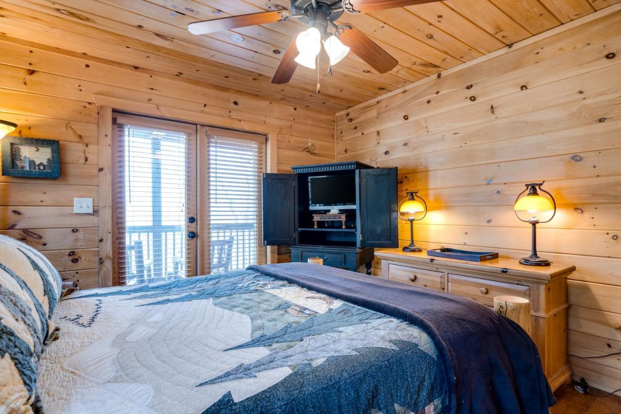 Blue Ridge Bear Bungalow Екстериор снимка