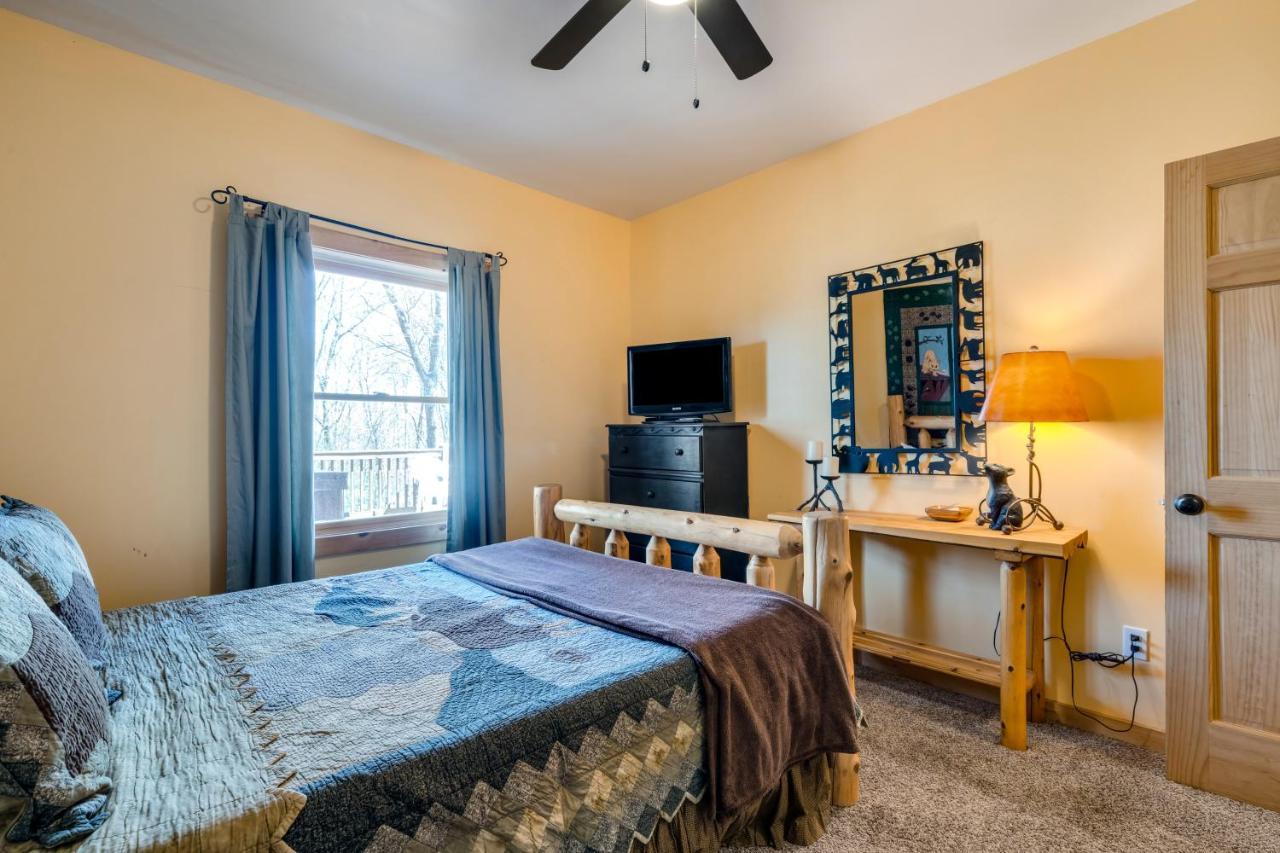 Blue Ridge Bear Bungalow Екстериор снимка