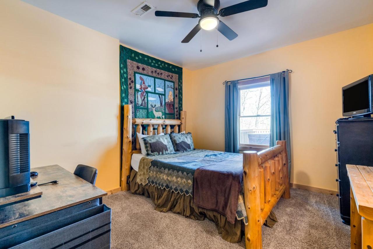 Blue Ridge Bear Bungalow Екстериор снимка