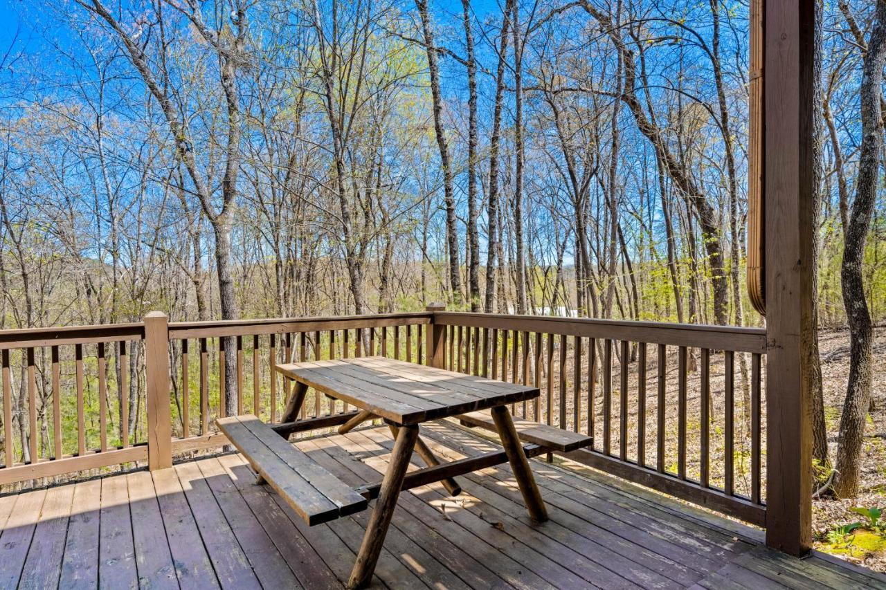 Blue Ridge Bear Bungalow Екстериор снимка