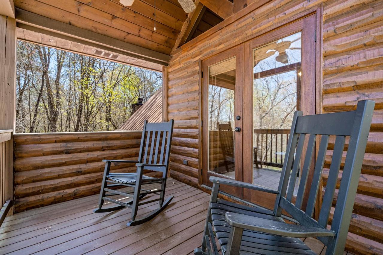 Blue Ridge Bear Bungalow Екстериор снимка