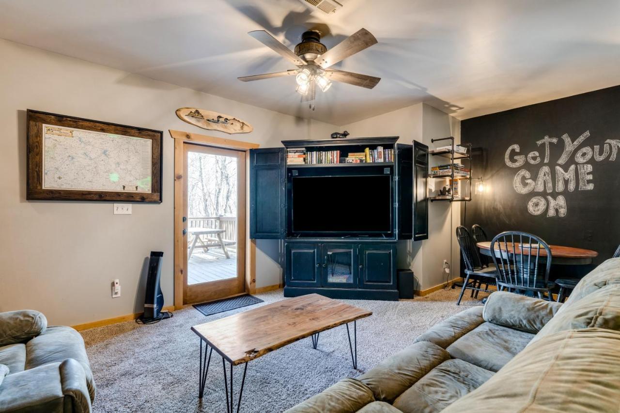 Blue Ridge Bear Bungalow Екстериор снимка