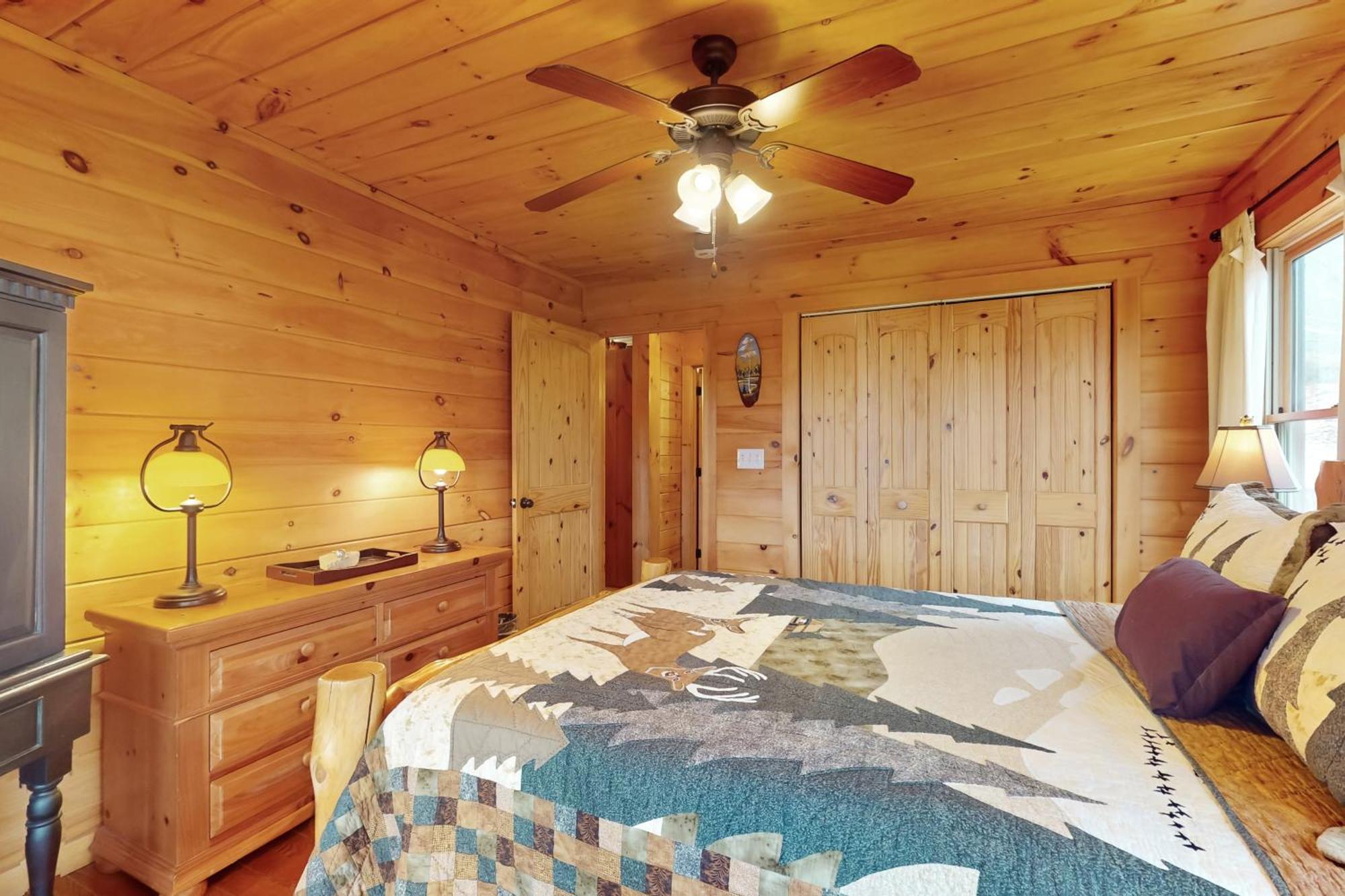 Blue Ridge Bear Bungalow Екстериор снимка